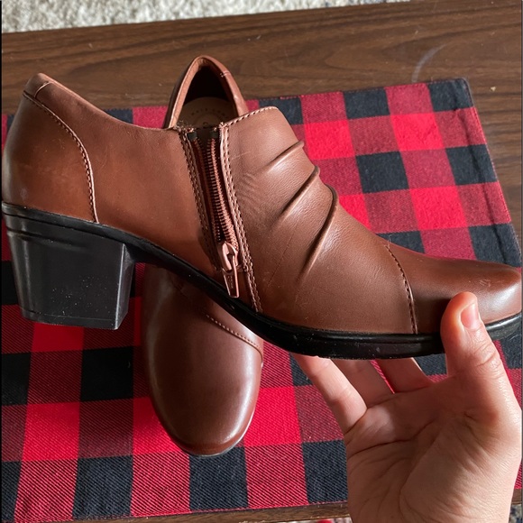 Clarks Shoes - Women’s Clark’s NWT